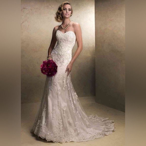 Maggie Sottero Emma Wedding Dress - Blush - Picture 9 of 11